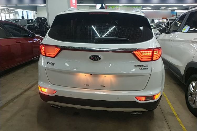 Used Kia KX5 2016 1.6T Automatic Two-Wheel Drive DLX Rear