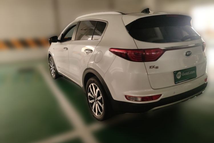 Used Kia KX5 2016 1.6T Automatic All-Wheel Drive Premium Rear Left 45 Deg
