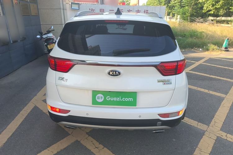 Used Kia KX5 2016 1.6T Automatic Two-Wheel Drive DLX Rear