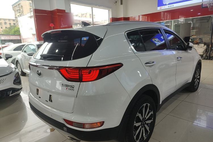 Used Kia KX5 2016 1.6T Automatic Two-Wheel Drive DLX Rear Right 45 Deg