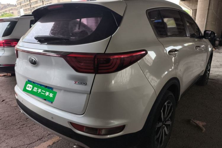 Used Kia KX5 2016 1.6T Automatic Two-Wheel Drive DLX Rear Right 45 Deg