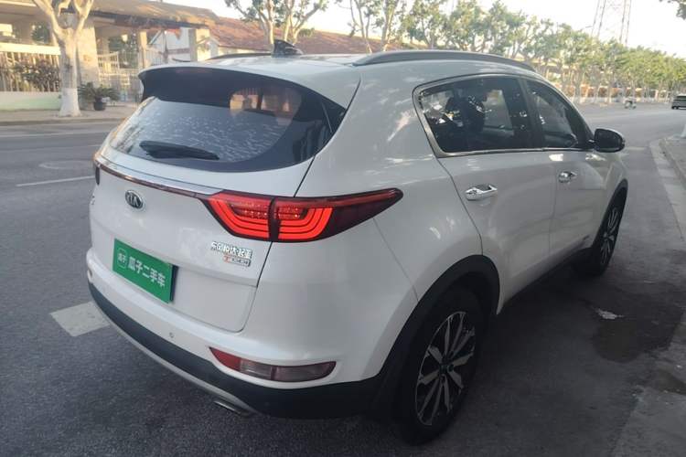 Used Kia KX5 2016 1.6T Automatic Two-Wheel Drive DLX Rear Right 45 Deg