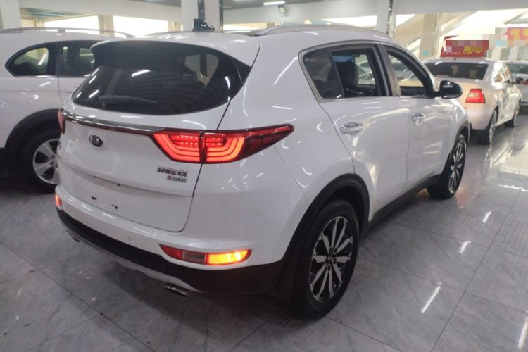 Used Kia KX5 2016 1.6T Automatic Two-Wheel Drive DLX Rear Right 45 Deg