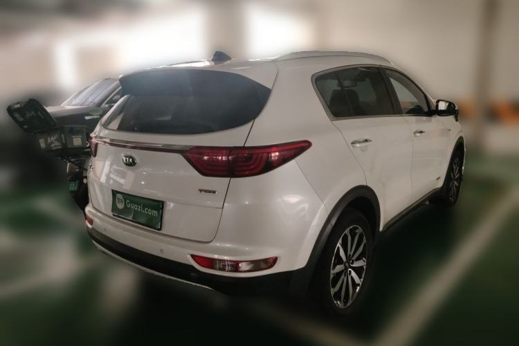 Used Kia KX5 2016 1.6T Automatic All-Wheel Drive Premium Rear Right 45 Deg