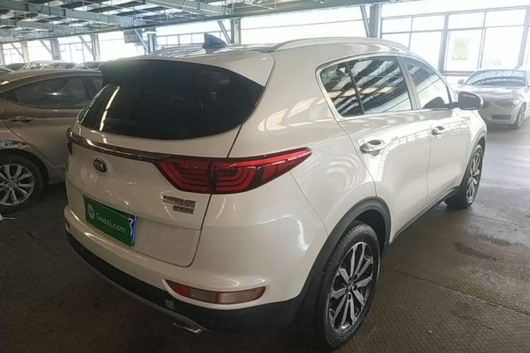 Used Kia KX5 2016 1.6T Automatic Two-Wheel Drive DLX Rear Right 45 Deg