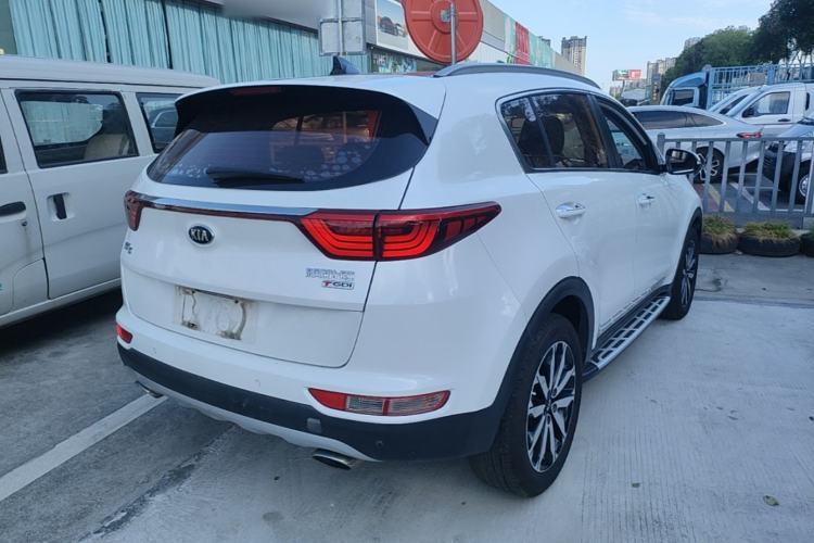 Used Kia KX5 2016 1.6T Automatic Two-Wheel Drive DLX Rear Right 45 Deg