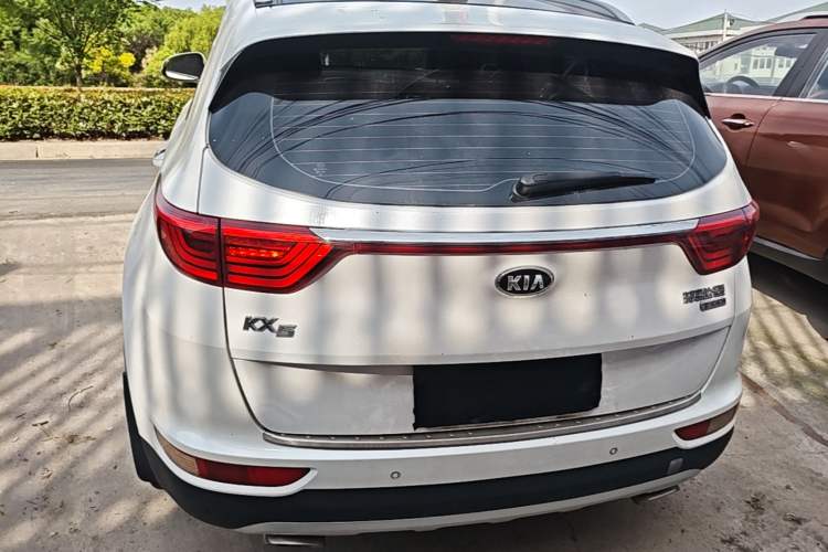 Used Kia KX5 2016 1.6T Automatic Two-Wheel Drive DLX Rear