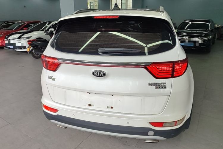 Used Kia KX5 2016 1.6T Automatic Two-Wheel Drive DLX Rear