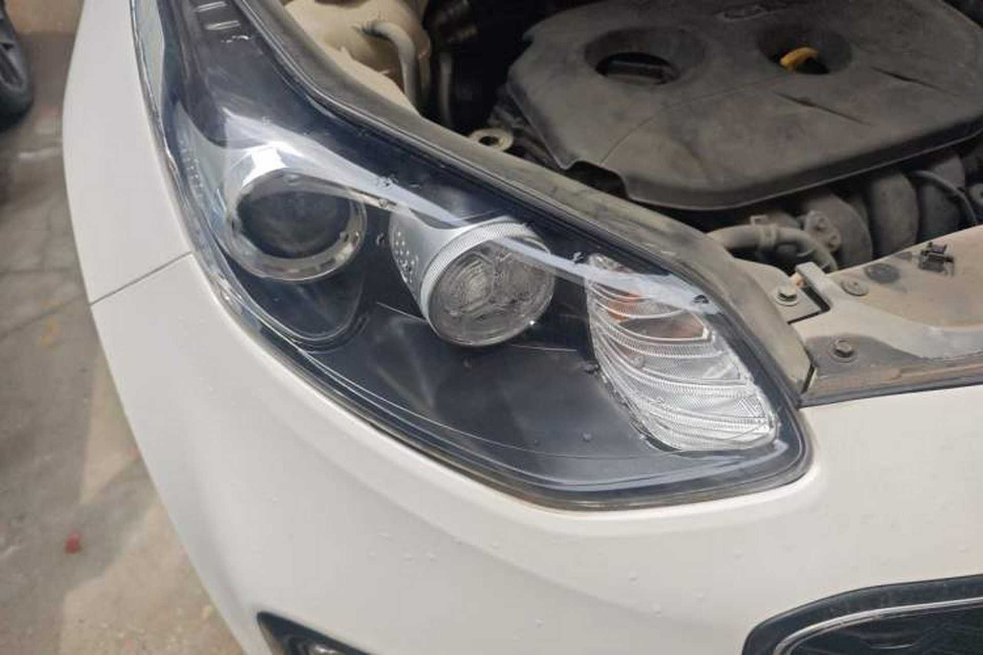 Used Kia KX5 2016 2.0L Automatic 2WD GLS Right Front Headlight
