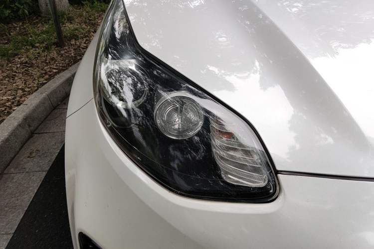 Used Kia KX5 2016 1.6T Automatic Two-Wheel Drive Premium Right Front Headlight