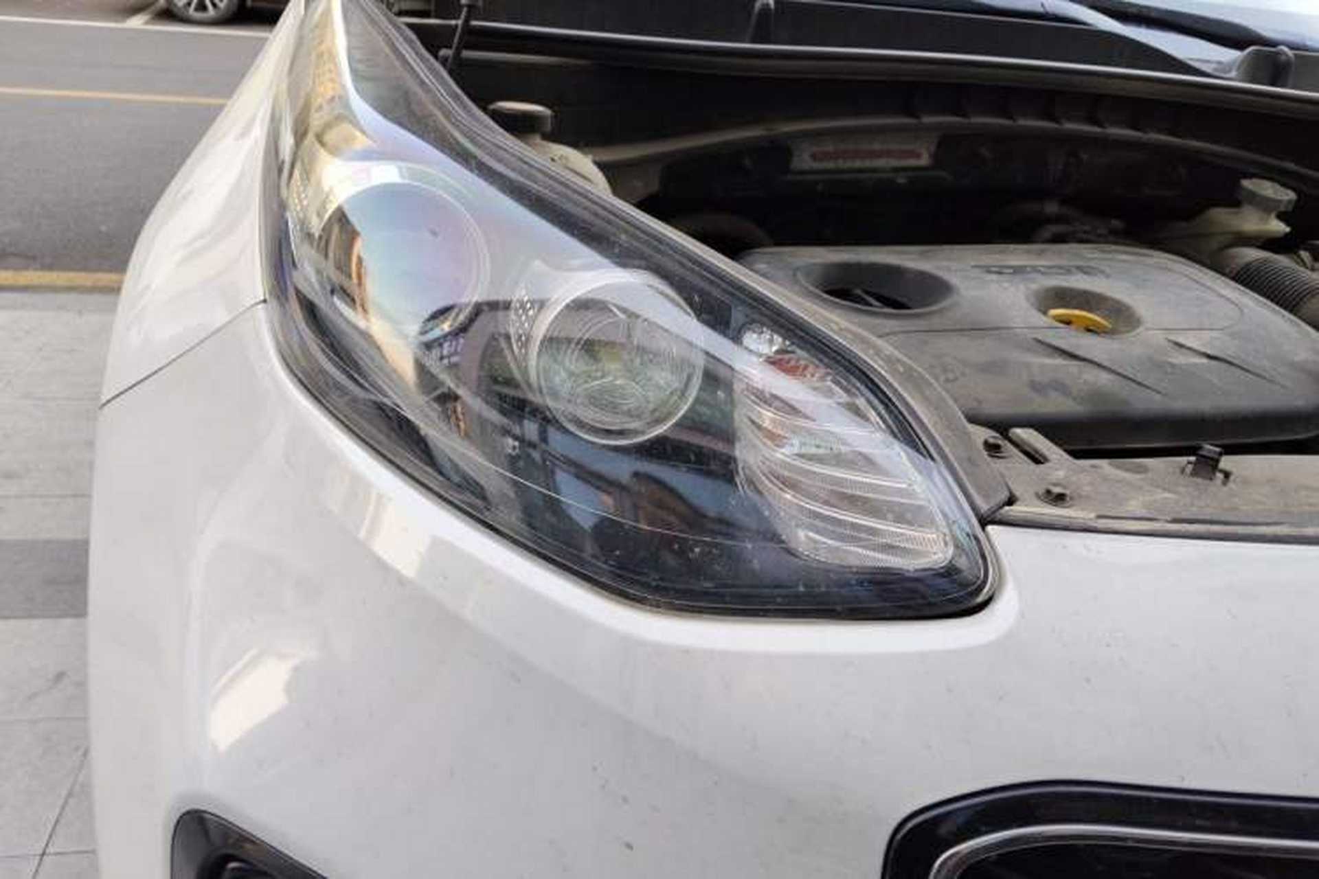 Used Kia KX5 2016 2.0L Automatic 2WD Premium Right Front Headlight