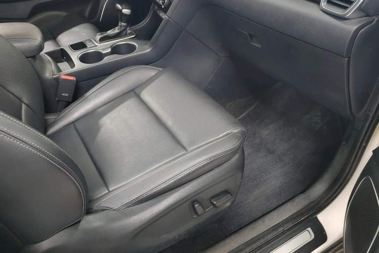 Used Kia KX5 2016 1.6T Automatic Two-Wheel Drive Premium Right Front Seat