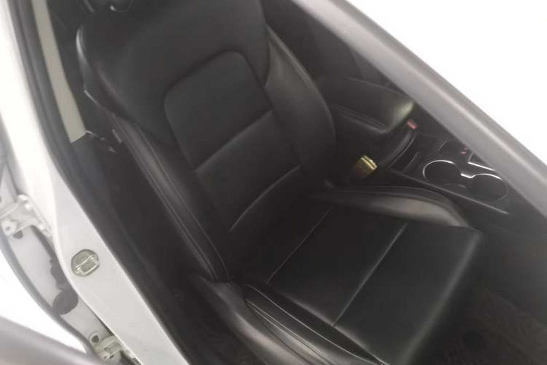 Used Kia KX5 2016 1.6T Automatic Two-Wheel Drive DLX Right Front Seat