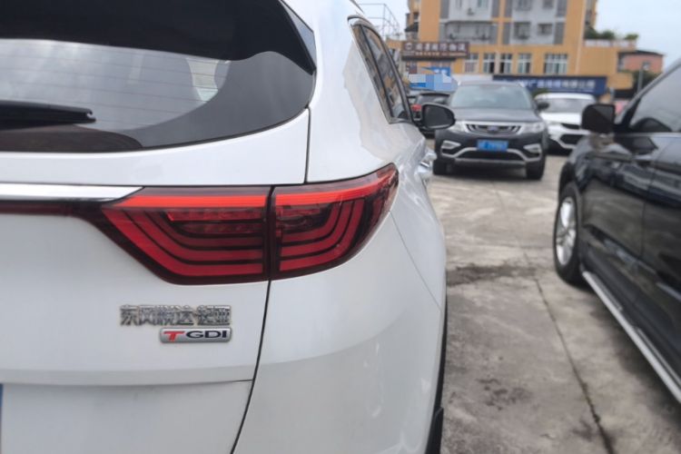 Used Kia KX5 2016 1.6T Automatic Two-Wheel Drive Premium Right Rear Taillight