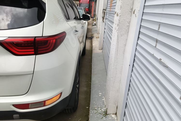 Used Kia KX5 2016 2.0L Automatic 2WD Premium Right Rear Taillight