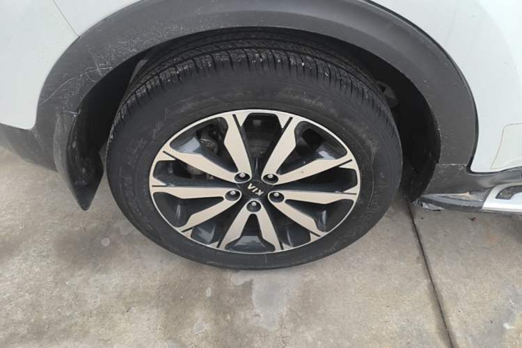 Used Kia KX5 2016 2.0L Automatic 2WD GLS Right Rear Wheel Hub