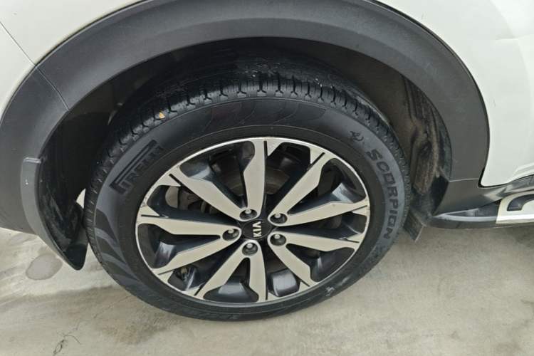 Used Kia KX5 2016 2.0L Automatic 2WD Premium Right Rear Wheel Hub