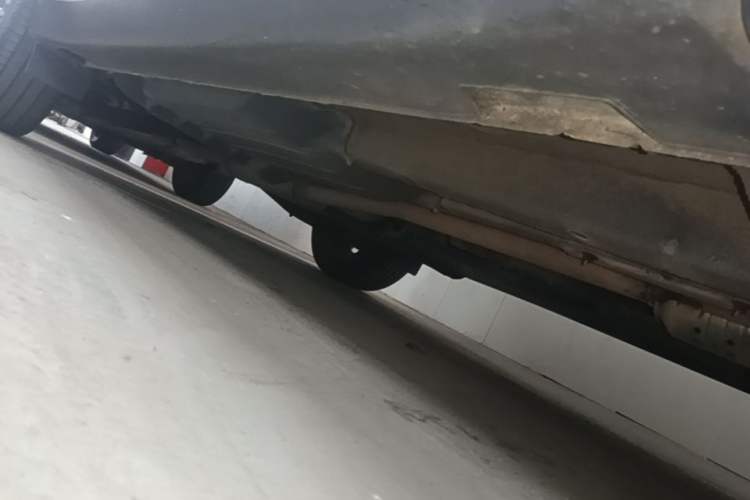 Used Kia KX5 2016 2.0L Automatic 2WD GLS Right Side Sill