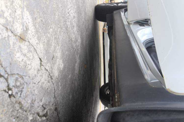 Used Kia KX5 2016 1.6T Automatic Two-Wheel Drive Premium Right Side Sill