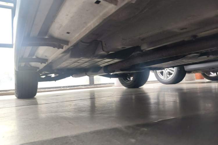 Used Kia KX5 2016 1.6T Automatic Two-Wheel Drive DLX Right Side Sill