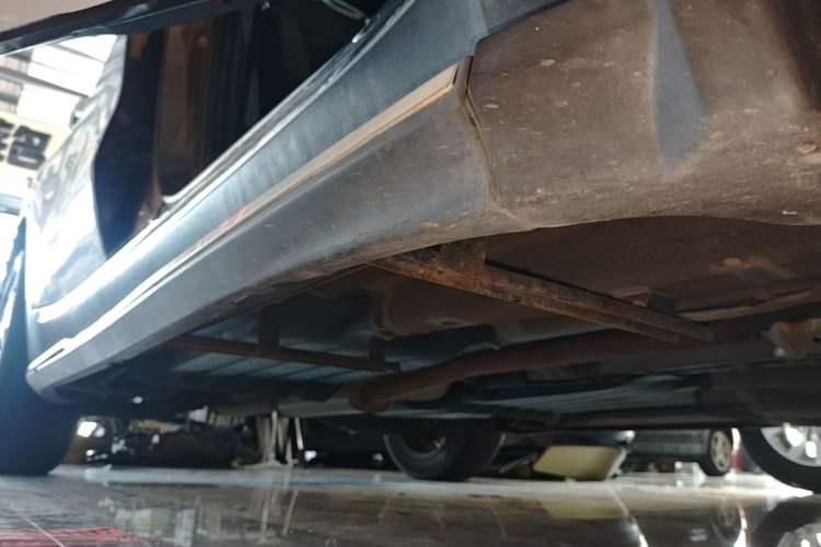 Used Kia KX5 2016 2.0L Automatic 2WD Premium Right Side Sill