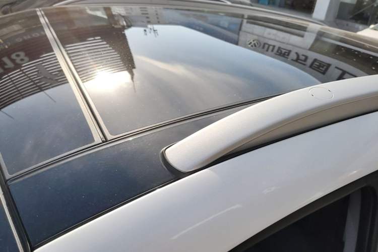 Used Kia KX5 2016 1.6T Automatic Two-Wheel Drive DLX Roof
