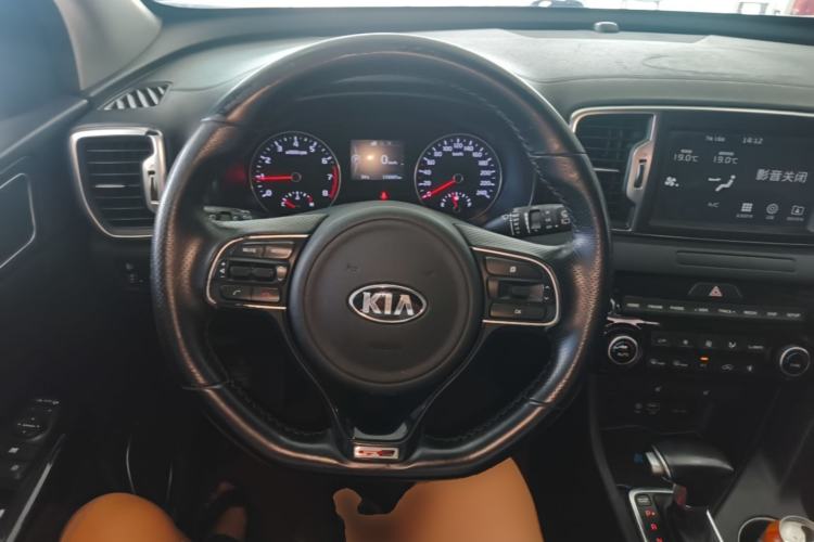 Used Kia KX5 2016 1.6T Automatic Two-Wheel Drive DLX Steering Wheel