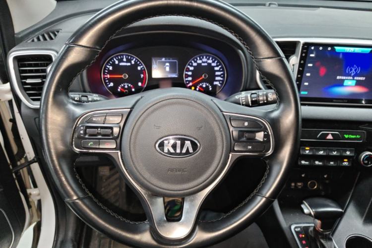 Used Kia KX5 2016 2.0L Automatic 2WD GLS Steering Wheel