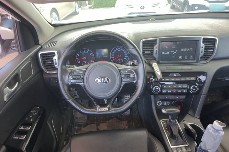 Used Kia KX5 2016 1.6T Automatic Two-Wheel Drive DLX Steering Wheel