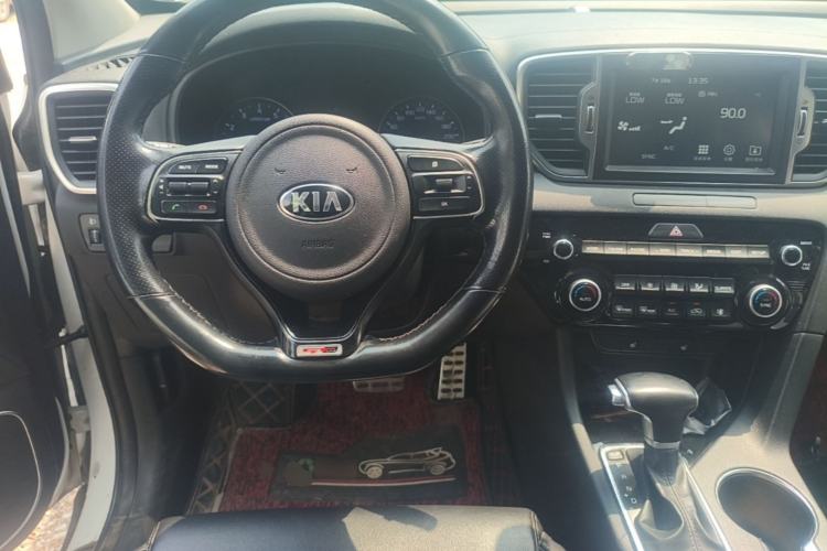 Used Kia KX5 2016 1.6T Automatic Two-Wheel Drive DLX Steering Wheel