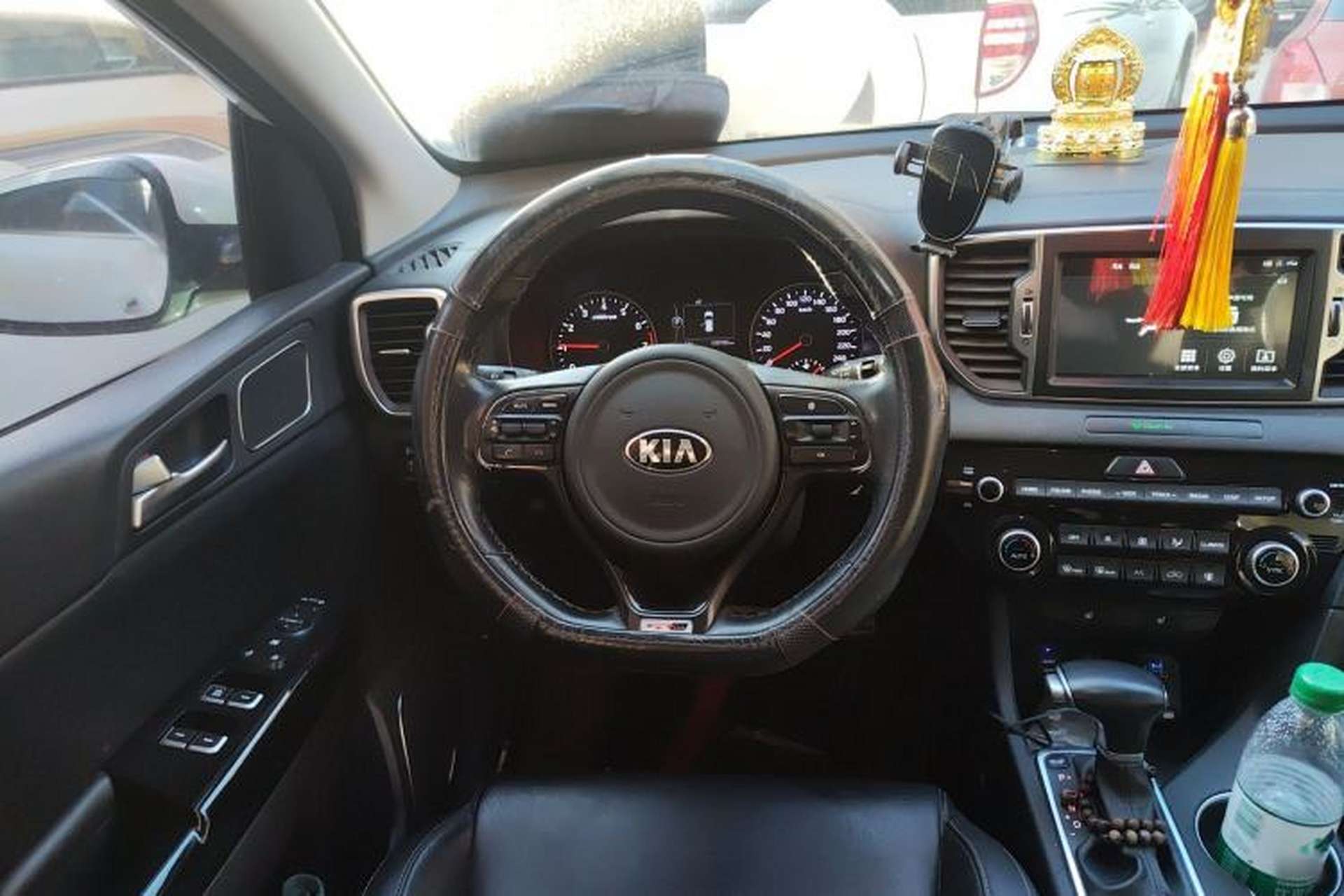 Used Kia KX5 2016 1.6T Automatic Two-Wheel Drive DLX Steering Wheel