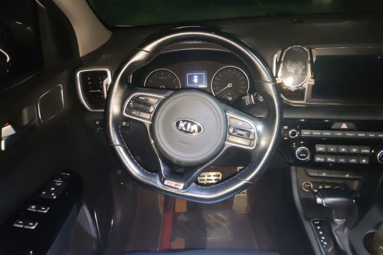 Used Kia KX5 2016 1.6T Automatic Two-Wheel Drive DLX Steering Wheel