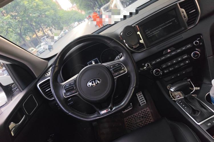 Used Kia KX5 2016 1.6T Automatic Two-Wheel Drive Premium Steering Wheel