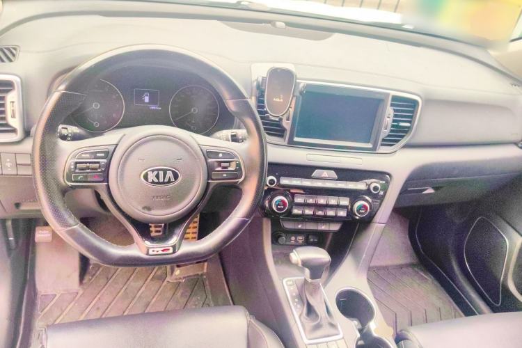 Used Kia KX5 2016 1.6T Automatic Two-Wheel Drive DLX Steering Wheel