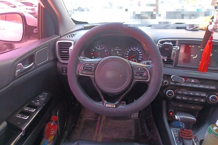 Used Kia KX5 2016 1.6T Automatic Two-Wheel Drive Premium Steering Wheel