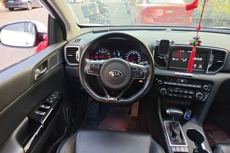 Used Kia KX5 2016 1.6T Automatic Two-Wheel Drive DLX Steering Wheel