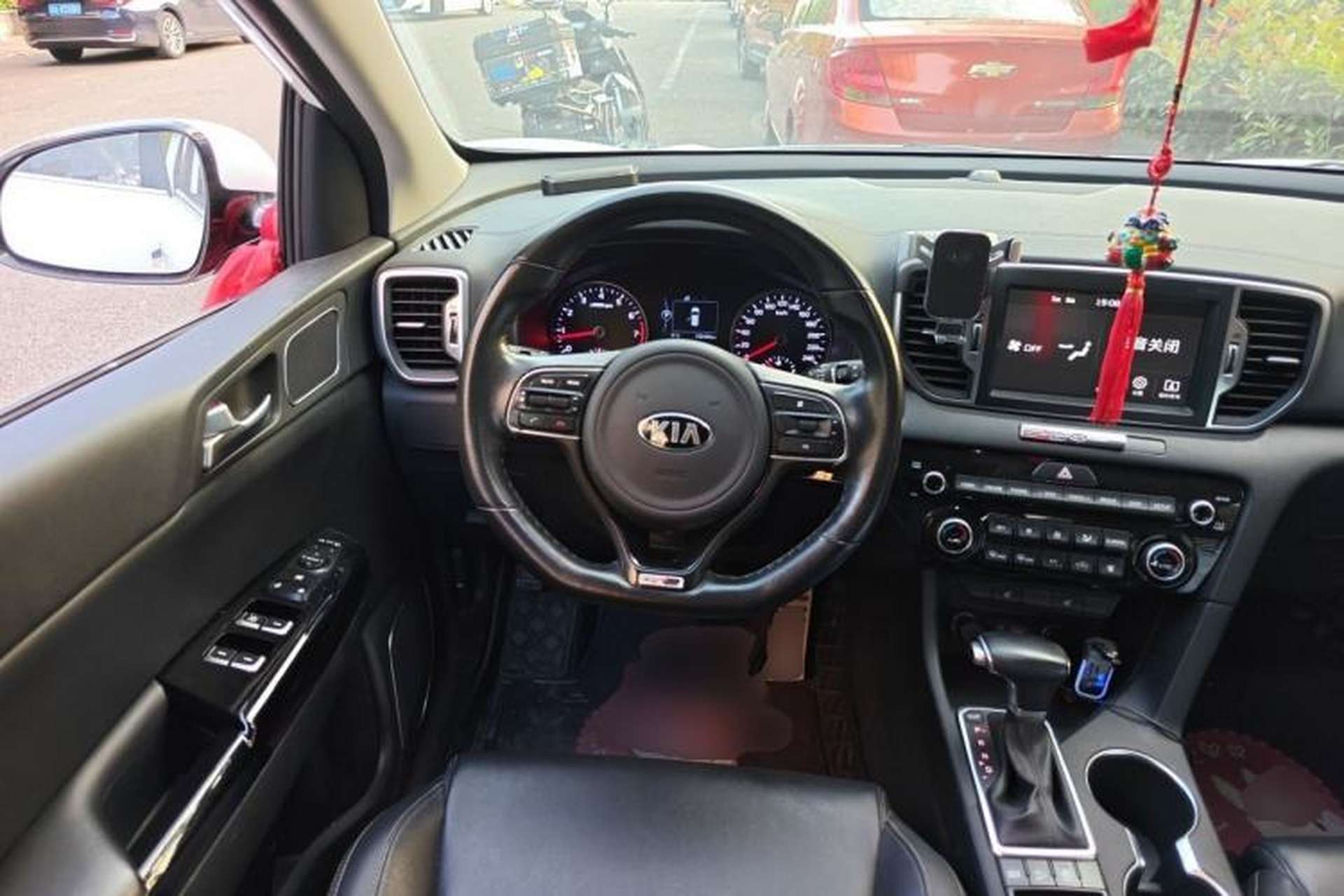 Used Kia KX5 2016 1.6T Automatic Two-Wheel Drive DLX Steering Wheel