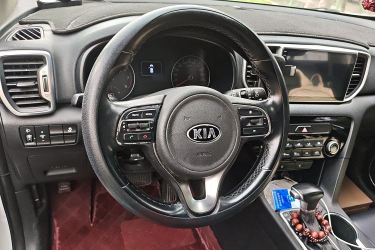 Used Kia KX5 2016 2.0L Automatic 2WD GLS Steering Wheel