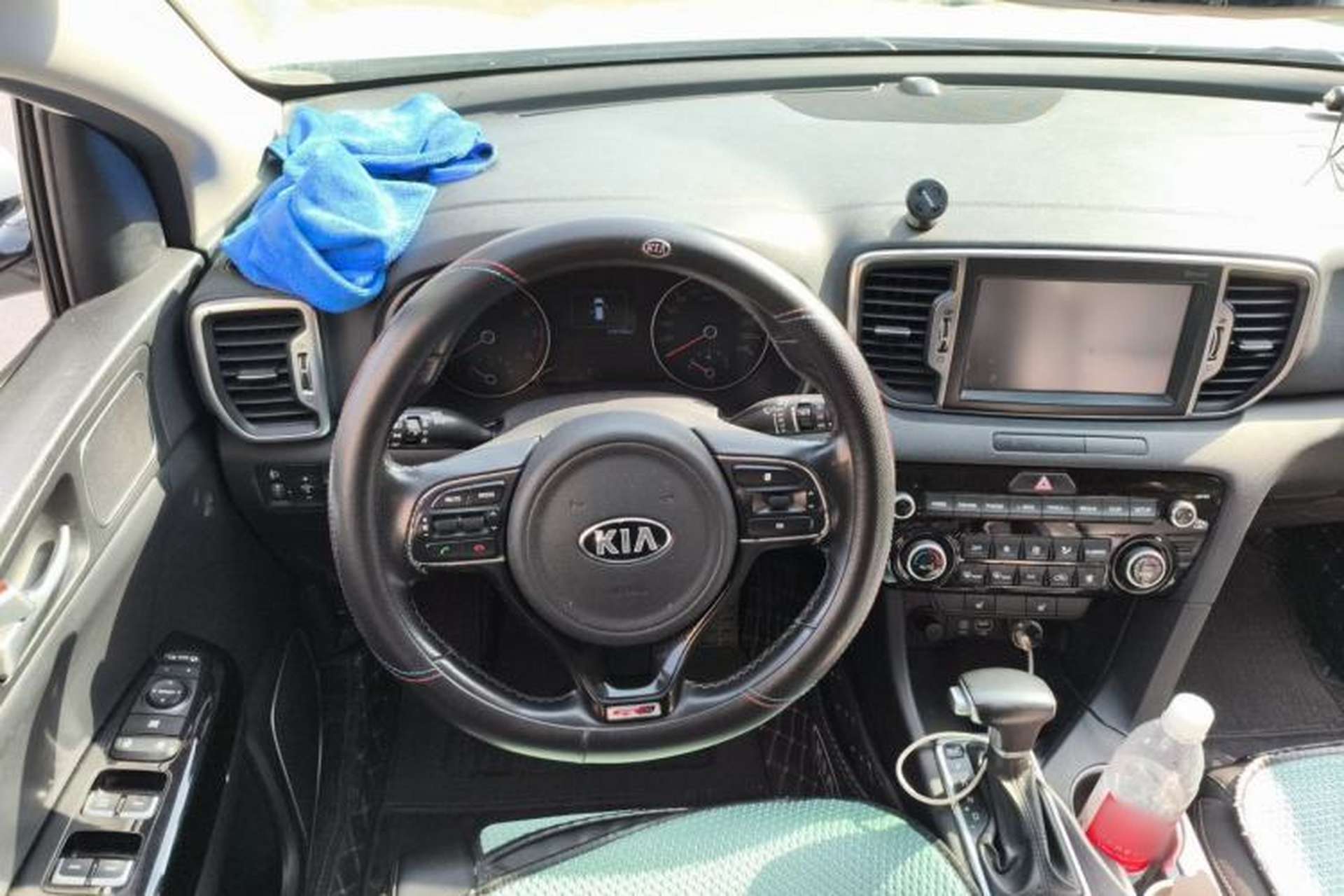 Used Kia KX5 2016 1.6T Automatic Two-Wheel Drive Premium Steering Wheel