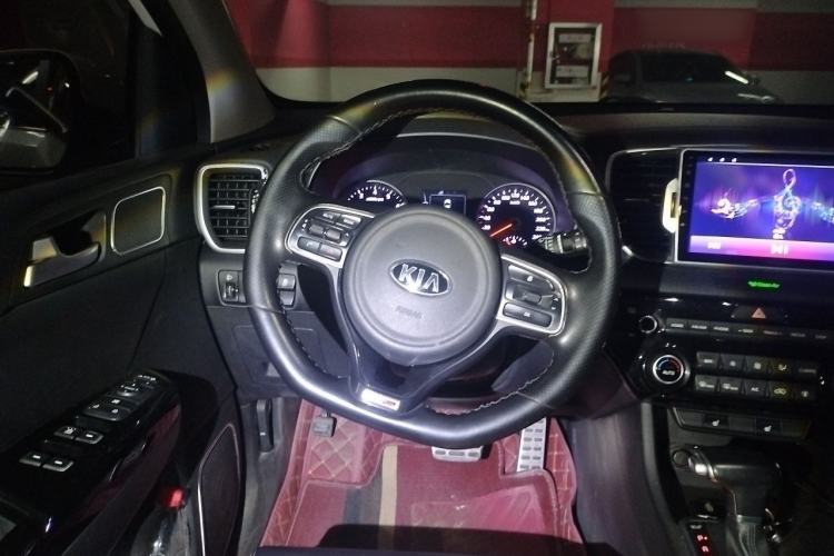Used Kia KX5 2016 1.6T Automatic Two-Wheel Drive DLX Steering Wheel