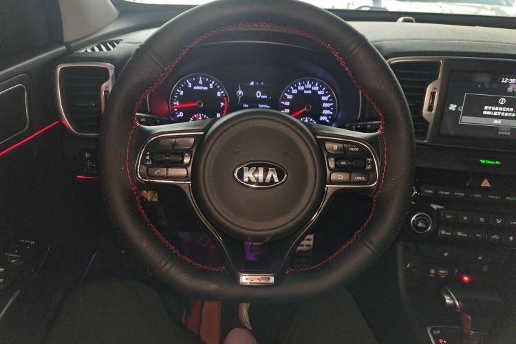 Used Kia KX5 2016 1.6T Automatic Two-Wheel Drive DLX Steering Wheel