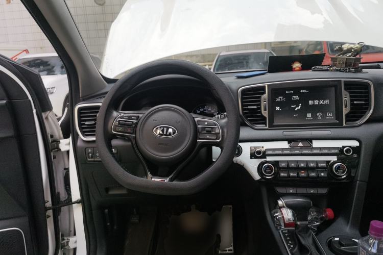 Used Kia KX5 2016 1.6T Automatic Two-Wheel Drive DLX Steering Wheel