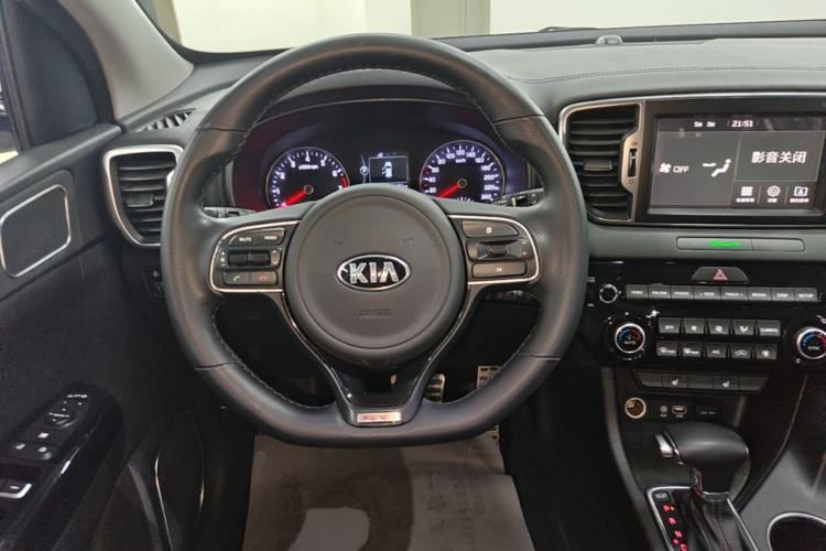 Used Kia KX5 2016 1.6T Automatic Two-Wheel Drive Premium Steering Wheel
