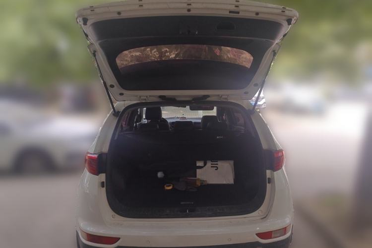 Used Kia KX5 2016 2.0L Automatic 2WD GLS Trunk