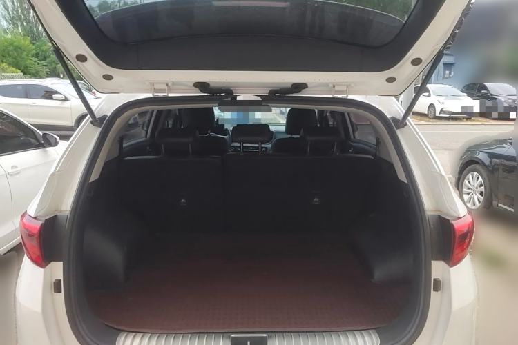 Used Kia KX5 2016 1.6T Automatic Two-Wheel Drive DLX Trunk