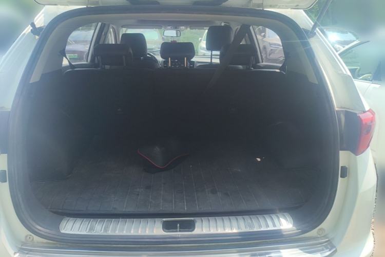 Used Kia KX5 2016 1.6T Automatic Two-Wheel Drive DLX Trunk