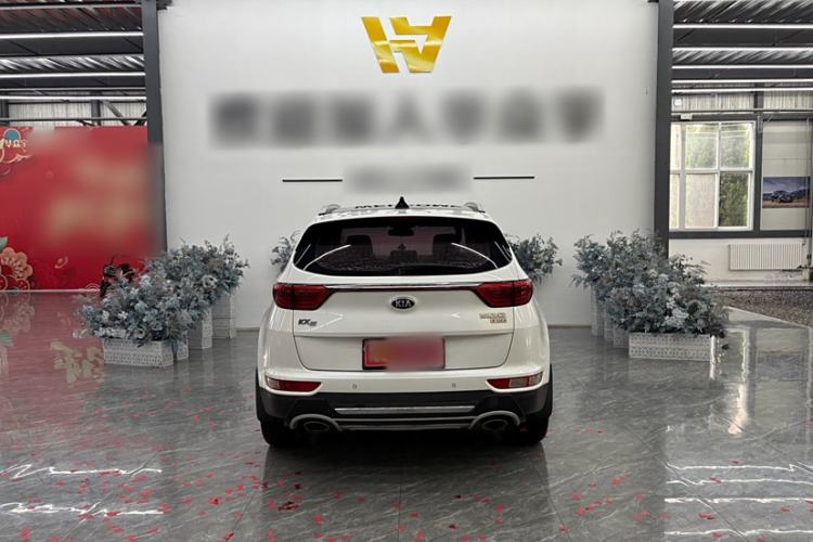 Used Kia KX5 2016 1.6T Automatic Two-Wheel Drive DLX Trunk