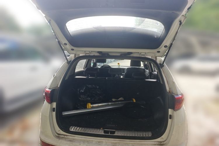 Used Kia KX5 2016 1.6T Automatic Two-Wheel Drive Premium Trunk