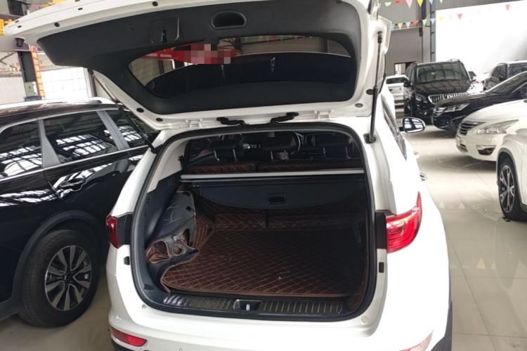 Used Kia KX5 2016 1.6T Automatic Two-Wheel Drive DLX Trunk