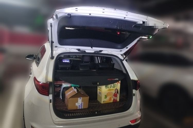 Used Kia KX5 2016 1.6T Automatic Two-Wheel Drive DLX Trunk